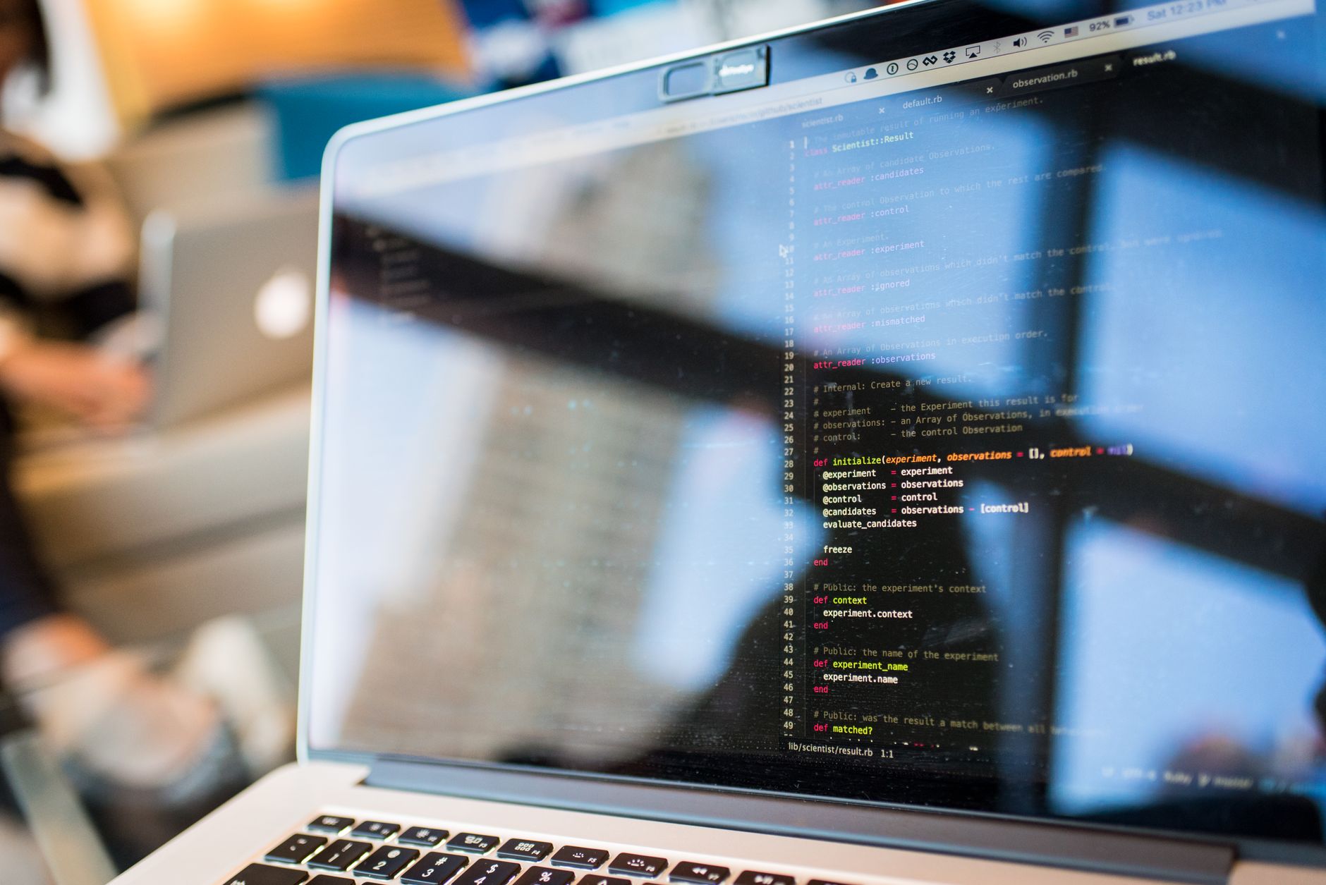 Tech buyer’s guide: finding business opportunities in Spain securely