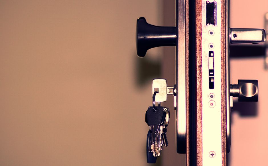 H2 8 Privacy, security, and compliance considerations