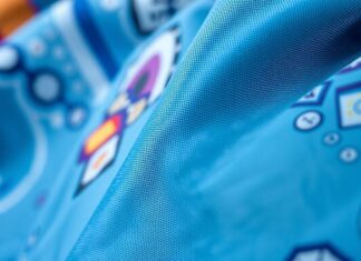 The Intersection of Technology and Textile Innovation: A Deep Dive into Digital Fabric Printing The Intersection of Technology and Textile Innovation: An In-depth Exploration of Digital Fabric Printing